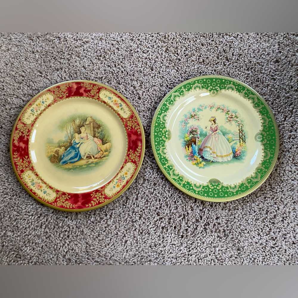 Pair of Vtg Baret Ware England metal plates